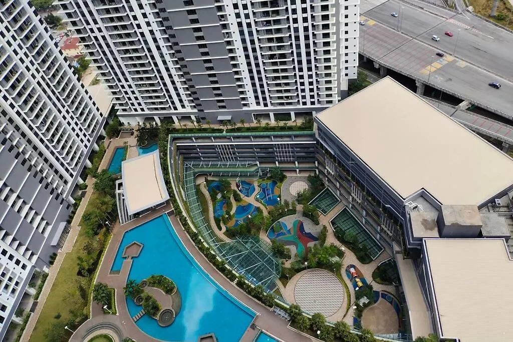 United Point Residence Stylist Design Condo contacts
